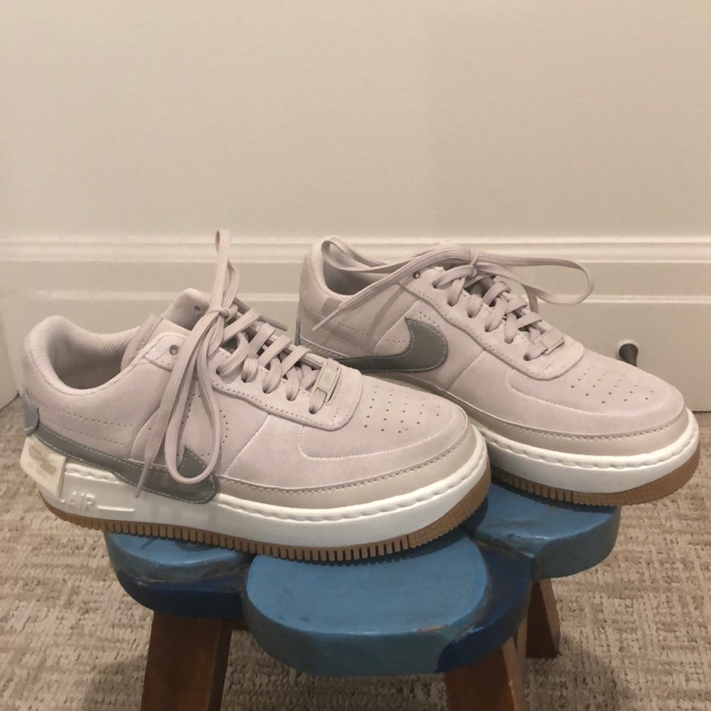 Nike Airs